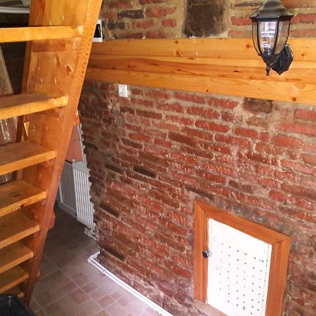 Gulo'S Home Тбилиси Екстериор снимка