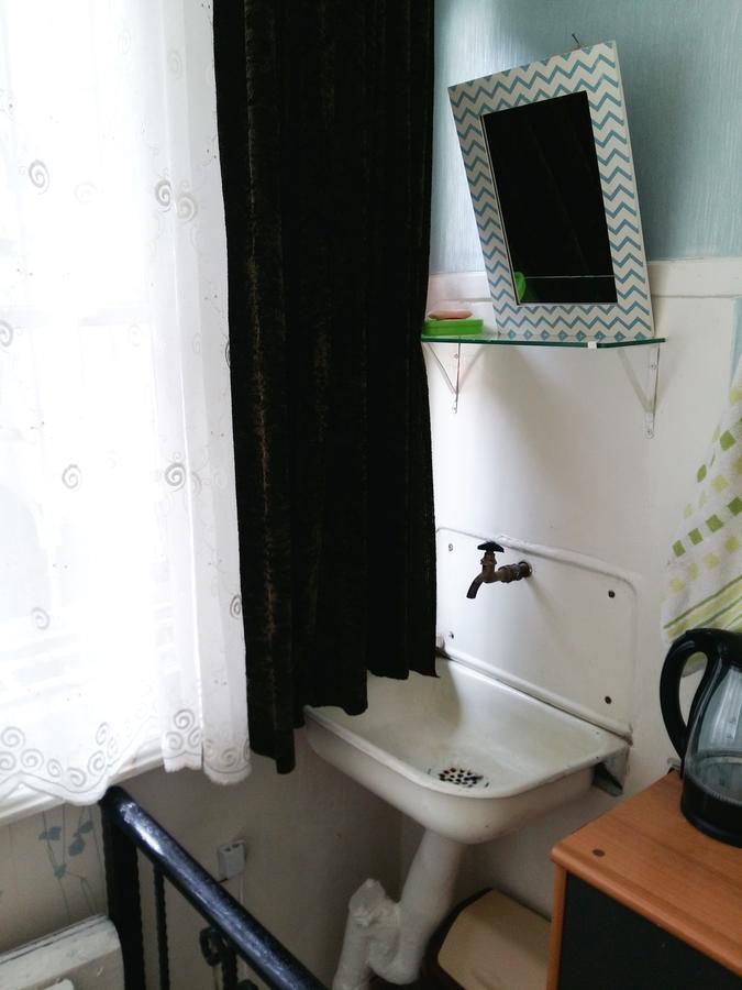Gulo'S Home Тбилиси Екстериор снимка